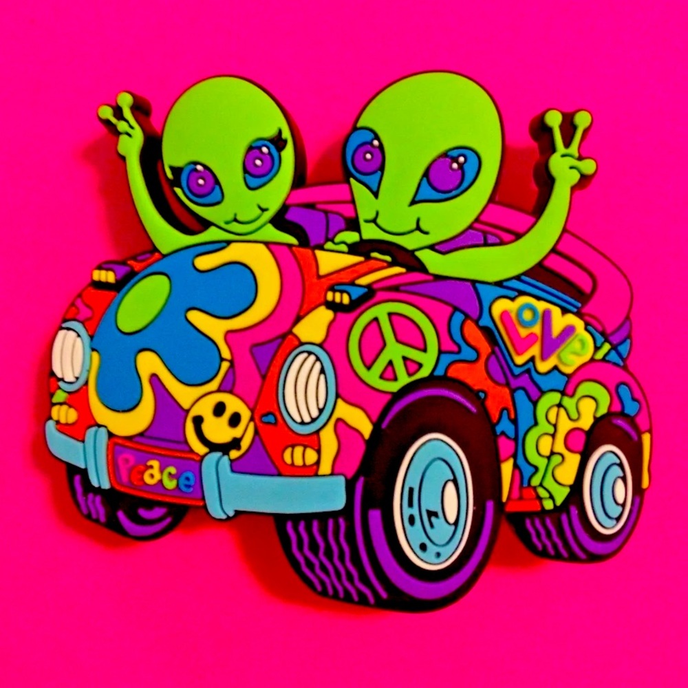 NWOT Lisa Frank® Aliens Zoomer & Zorbit Croc Jibbitz